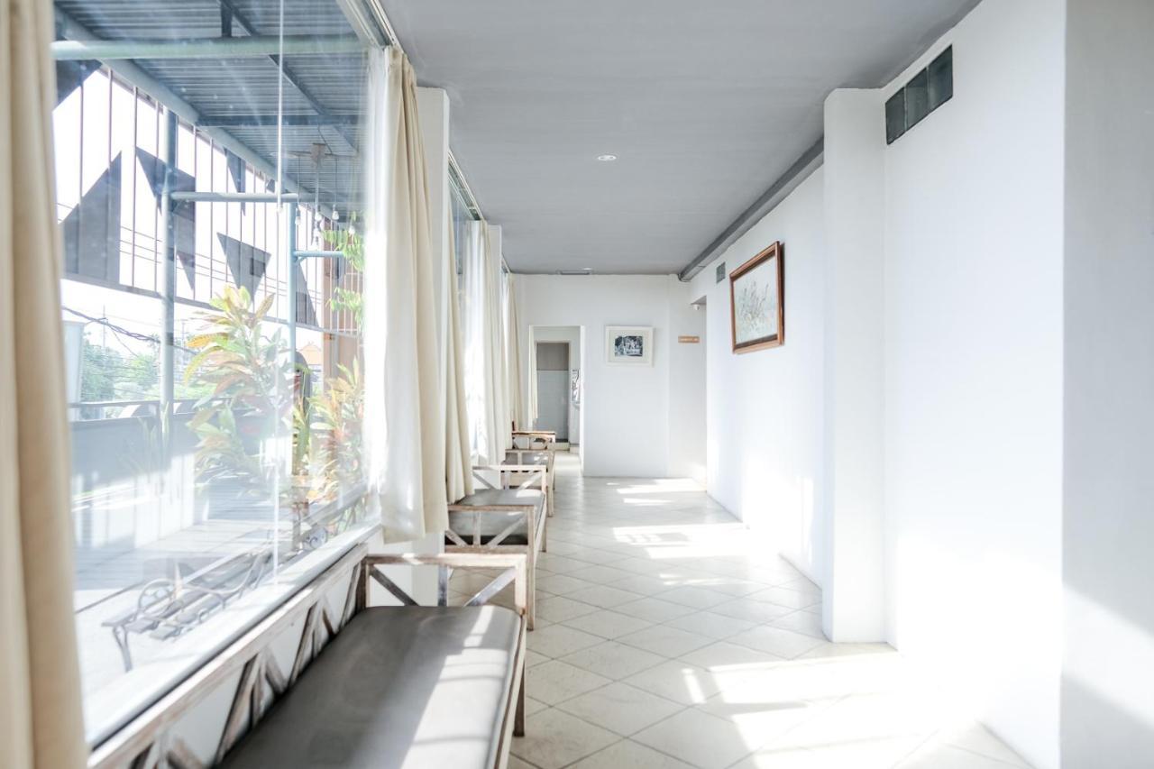 Reddoorz Plus At Sunrise Hotel Sanur المظهر الخارجي الصورة