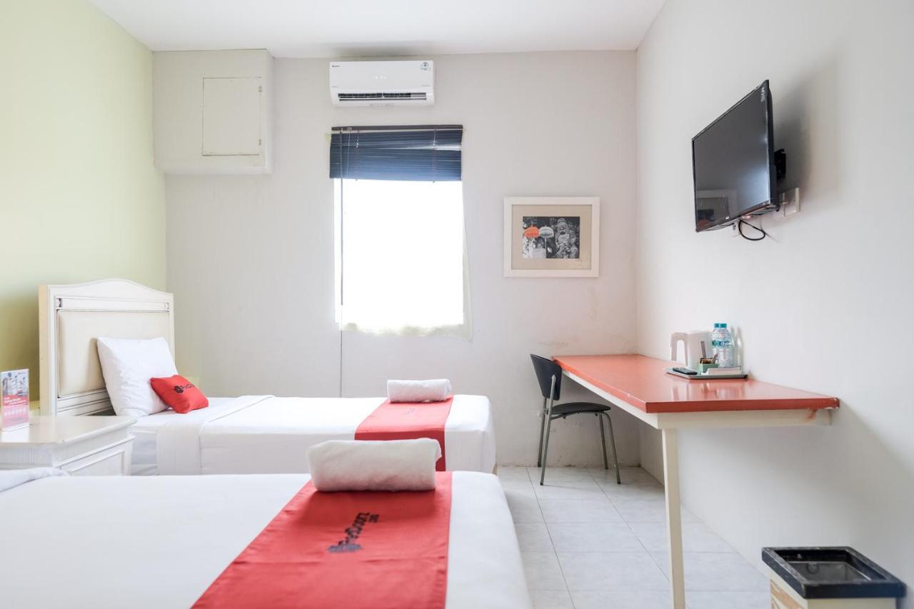 Reddoorz Plus At Sunrise Hotel Sanur المظهر الخارجي الصورة