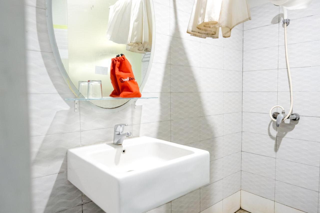 Reddoorz Plus At Sunrise Hotel Sanur المظهر الخارجي الصورة